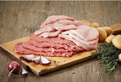 Rezept: Gegrilltes Raclettefleisch mit Knoblauch‑Spinat