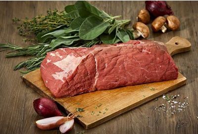 Rezept: Zarter Rinderbraten mit Wildreis & Bayerischem Krautsalat